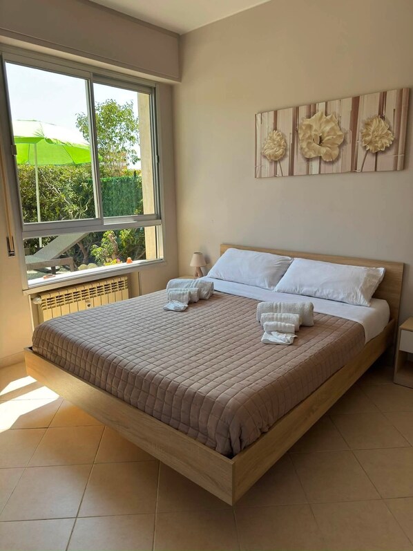 Room - Vrbo Property (Ventimiglia)
