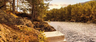 Villa Lake House Sundsoy with jacuzzi & sauna