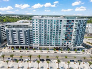 Exterior - Terra - Luxe 1BR Condo w/ Sunset Views, Pool, Gym (Orlando)