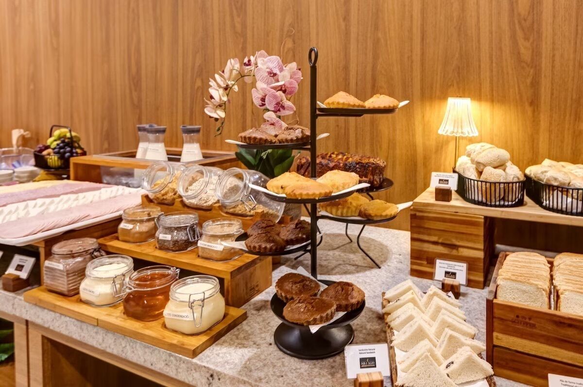 Basic Twin Room | Dining