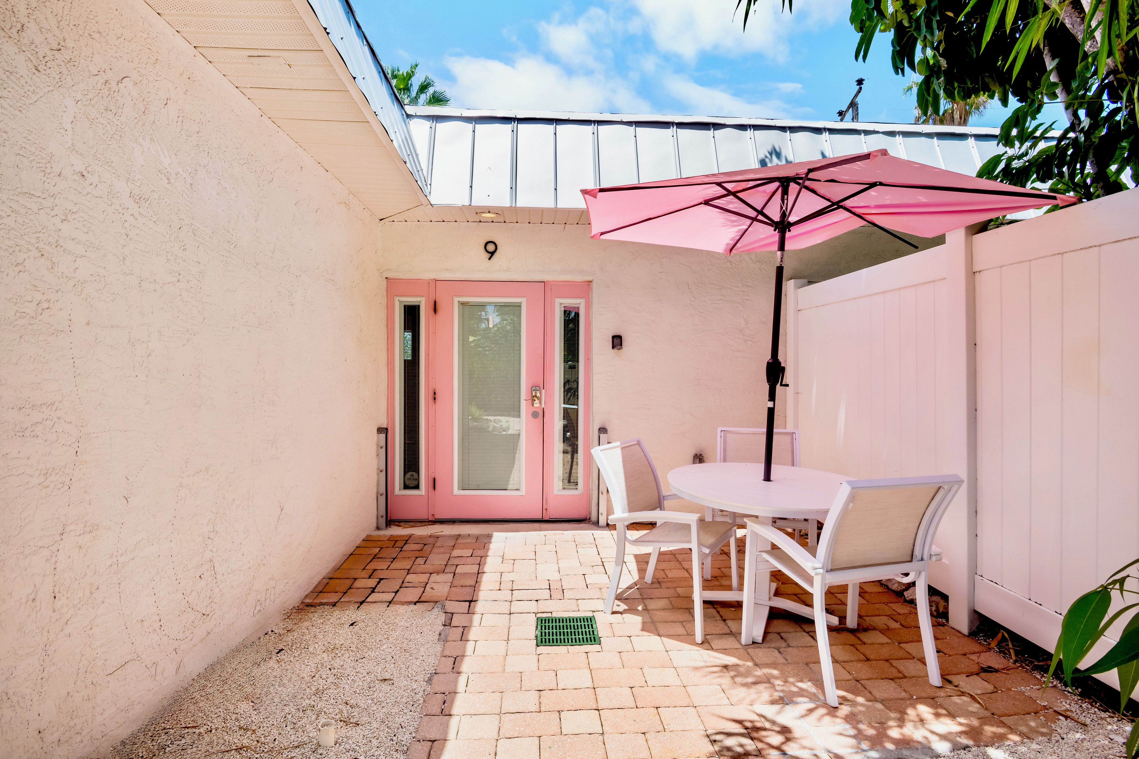 1 Bedroom Suite | Terrace/patio