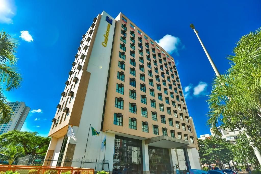 Suite | Exterior