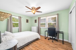 Room - Roadmap Lodging: Bar & Chill, 2BR Furnished Monthly, Pet OK (Columbus)