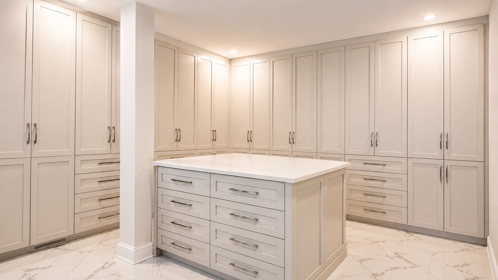 Luxury Penthouse | Wardrobe