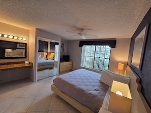 Unclassified image, 2 of 31, button - High Point World Resort  (Kissimmee)