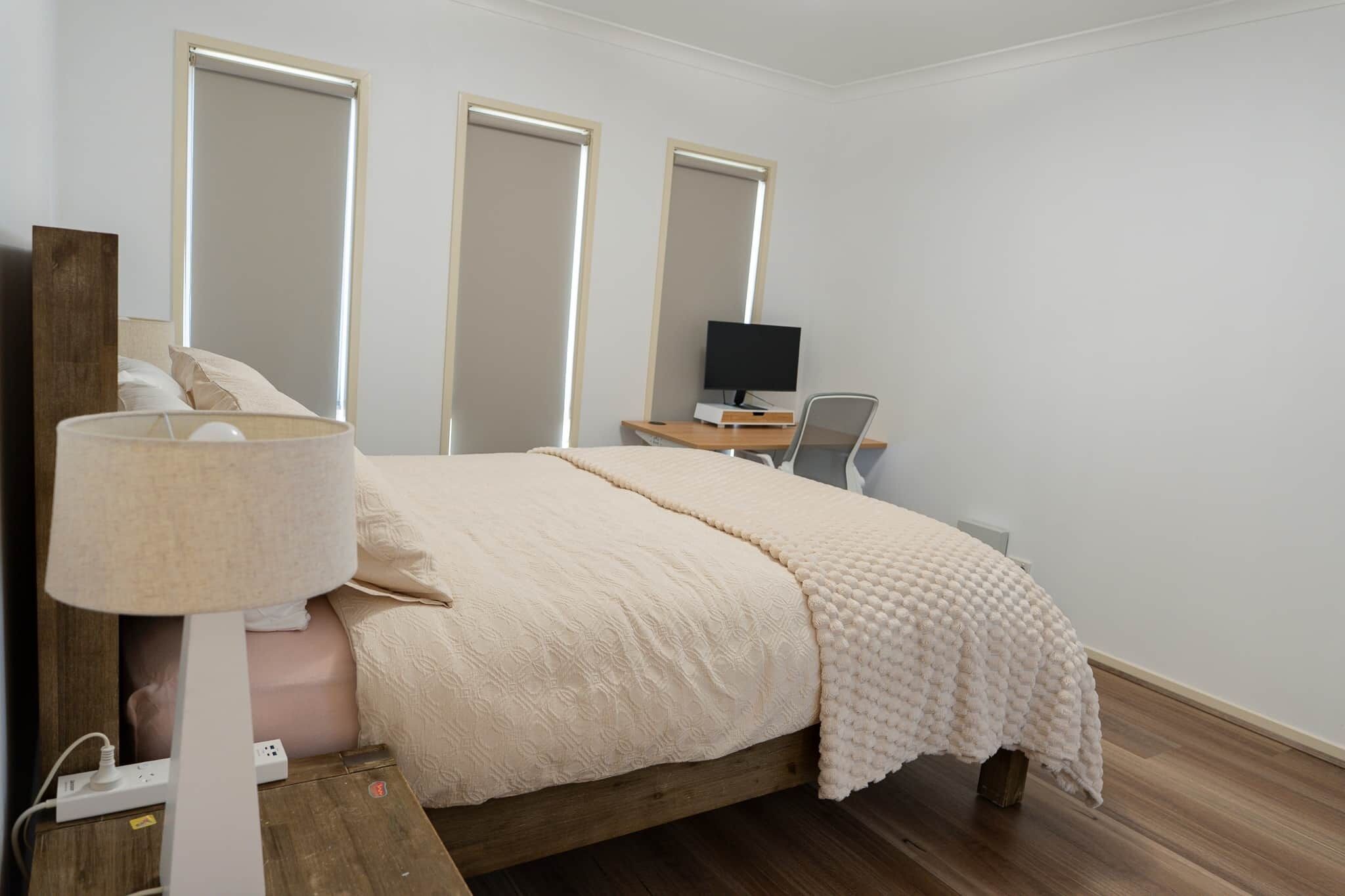 4 bedrooms, WiFi, bed sheets
