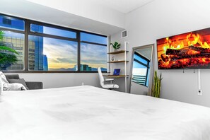 Room - The Rommie 1BR Highrise w/Fast Wi-Fi, Gym (Denver)