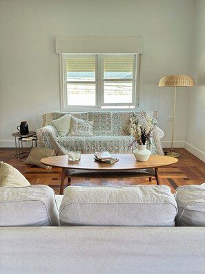 Unclassified image, 5 of 16, button - Vrbo Property (Sabarís (Baiona))