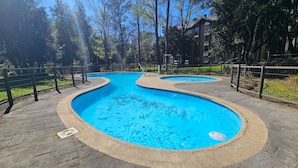 Apartment | Kolam renang