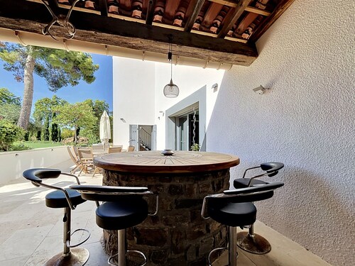 Mas des 3 Cyprès - Charming House - Pool