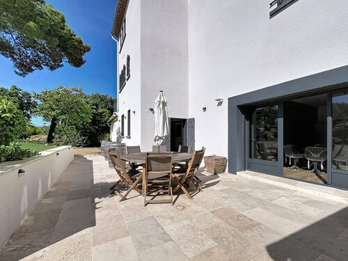 Mas des 3 Cyprès - Charming House - Pool