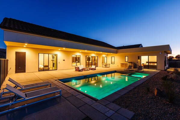 Pool - Custom Home Near Zion | Pool, Spa & River Access (Virgin)