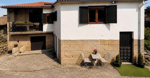 RIBEIRA SACRA COUNTRY HOUSE
