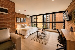 Room - Cozy 1-bedroom super well located in Medellin with AC fast WiFi (Medellin)