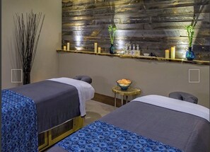 Spa - 1-Bedroom Ski in Ski Out Hotel Peak 8 Breckenridge 2/13/27 - 2/20/27 (Breckenridge)