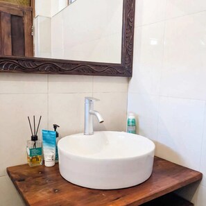 Ảnh chưa phân loại, 4 trong số 15 ảnh, nút