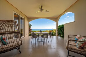 Outdoor dining - Tamarindo Ocean-View Condo, Shared Infinity Pool (Tamarindo)