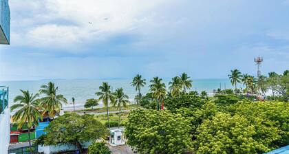 Ocean-View Stay, El Roble Marina & Pool Access