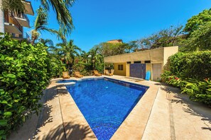 Pool - Walk to Tamarindo Beach! Condo w/ 2 Balconies (Tamarindo)