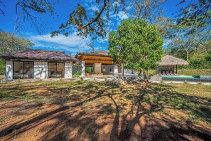 Exterior - Walk to 2 Beaches! Villa w/ Pool, Lava-Stone Spa (Brasilito)