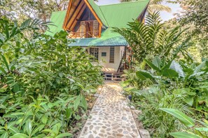 Exterior - 'Casita Ballenato' w/ Beach Access & Ocean View (Uvita)