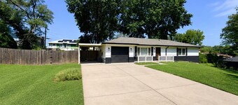The KC Garden Retreat- 10 Mins to Everything!