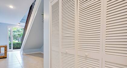 Pacifico Townhome w/ 4 Resort Pools & Beach Club!