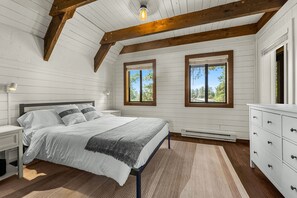 Room - Rafter J Hideaway: Durango Mountain Getaway (Durango)