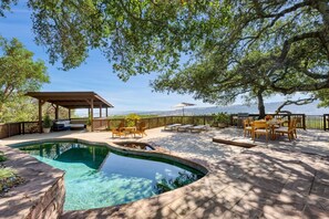 A pool area with a pergola, seating, and a view of the landscape. - Sonoma Skyhouse l Pool Hot Tub Sauna Views (Sonoma)