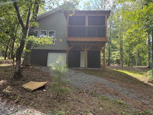 Brand-New Riverfront Escape with Kayak Access