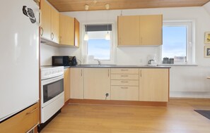 Kitchen - Beach front home in Thyborøn with house a panoramic view (Thyborøn)