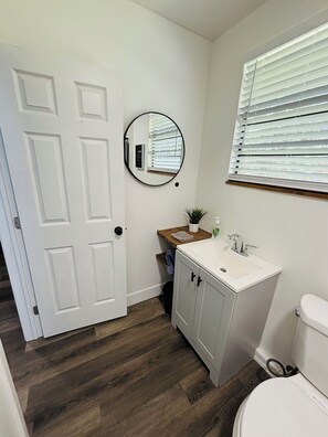 Unclassified image, 4 of 8, button - Charming 2-bedroom guest house with Pool in Port St. Lucie (Port St. Lucie)