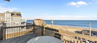 Modern Oceanfront 4BR, Pool, Hot Tub, Dog Friendly, Bidets, EV outlet