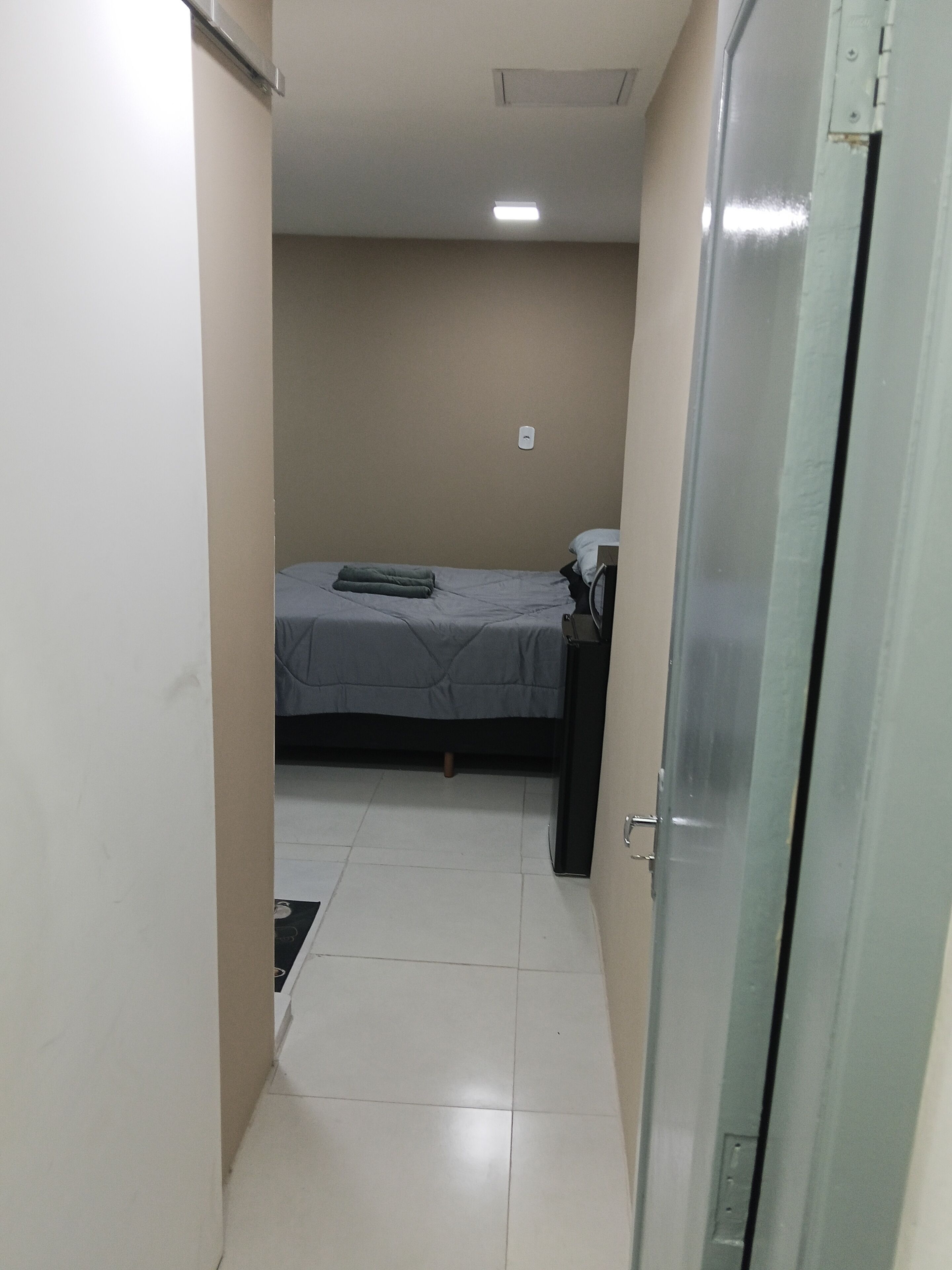 1 bedroom, desk, iron/ironing board, WiFi (free)