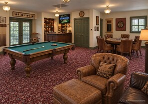 Spielezimmer