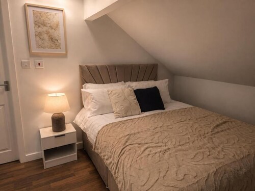 Mauldeth Road Guest House