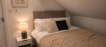 Mauldeth Road Guest House