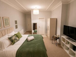Unclassified image, 3 of 19, button - Mauldeth Road Guest House (Manchester)