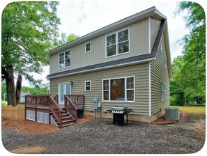 Exterior - Delightful 3-bedroom house with AC in charming Camden (Camden)