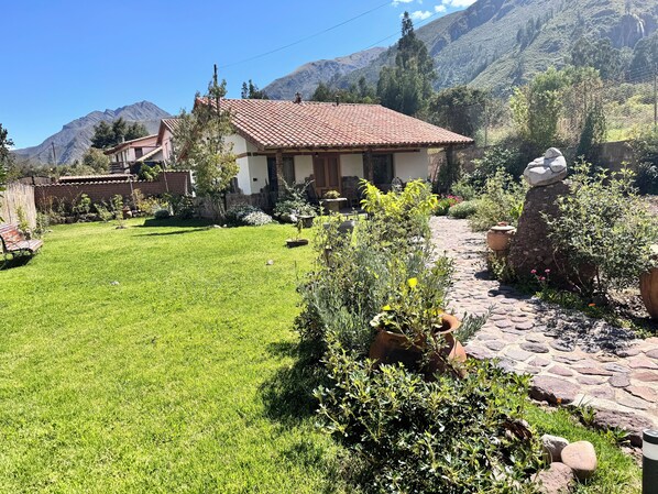 Property grounds - Vrbo Property (Cuzco)
