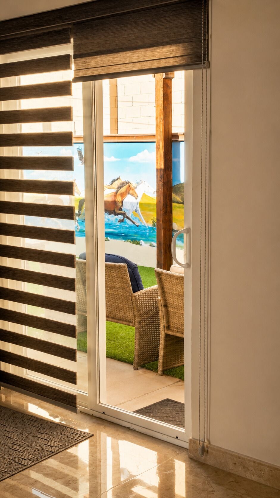 Casa de lujo, patio, vista al jardín | Vista desde la habitación