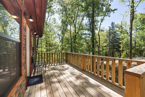 Timber Creek Lodge | Pet Friendly + Mtn Views