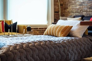 A twin sofa bed made up for a comfortable stay - Saint Elmo Loft | Upscale Retreat • Near Downtown! (Chattanooga)