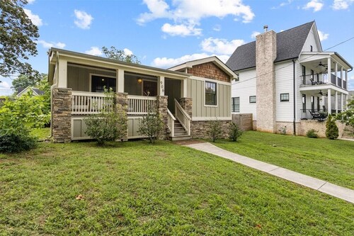 Greenwood Cottage | Hot Tub + Close to Downtown