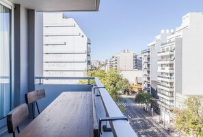 Outdoor dining - Vrbo Property (Buenos Aires)