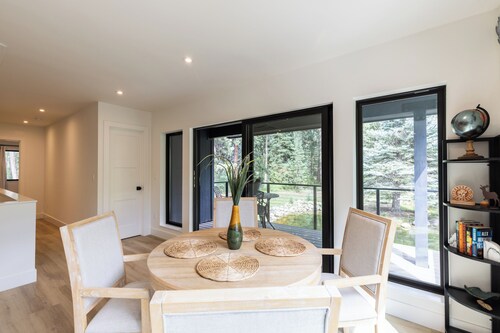 Pond-View Guest House | River Access, 2 Kings