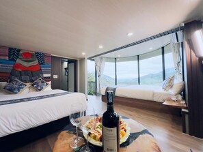 Family Room, Balcony - Lan Rung Brocade Hotel (Sa Pa)