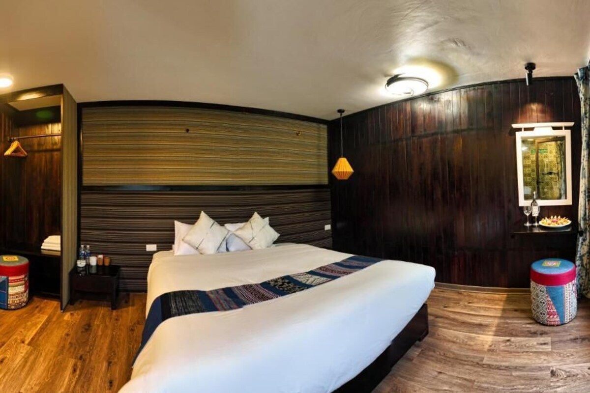 Double Room, Balcony