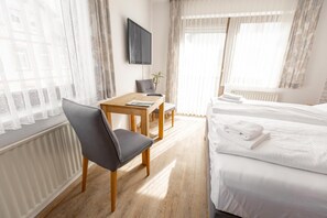 Unclassified image, 2 of 29, button - Hotel-restaurant Zum Schwalbennest (Alsfeld)