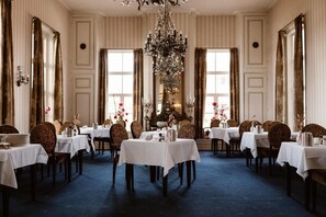 View from property - Hotel Restaurant Belvv Dv Re (Schoonhoven)